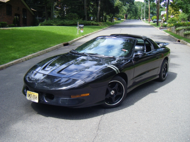 About the car I love LT1s I drove my 1996 Pontiac Trans Am M6 until there